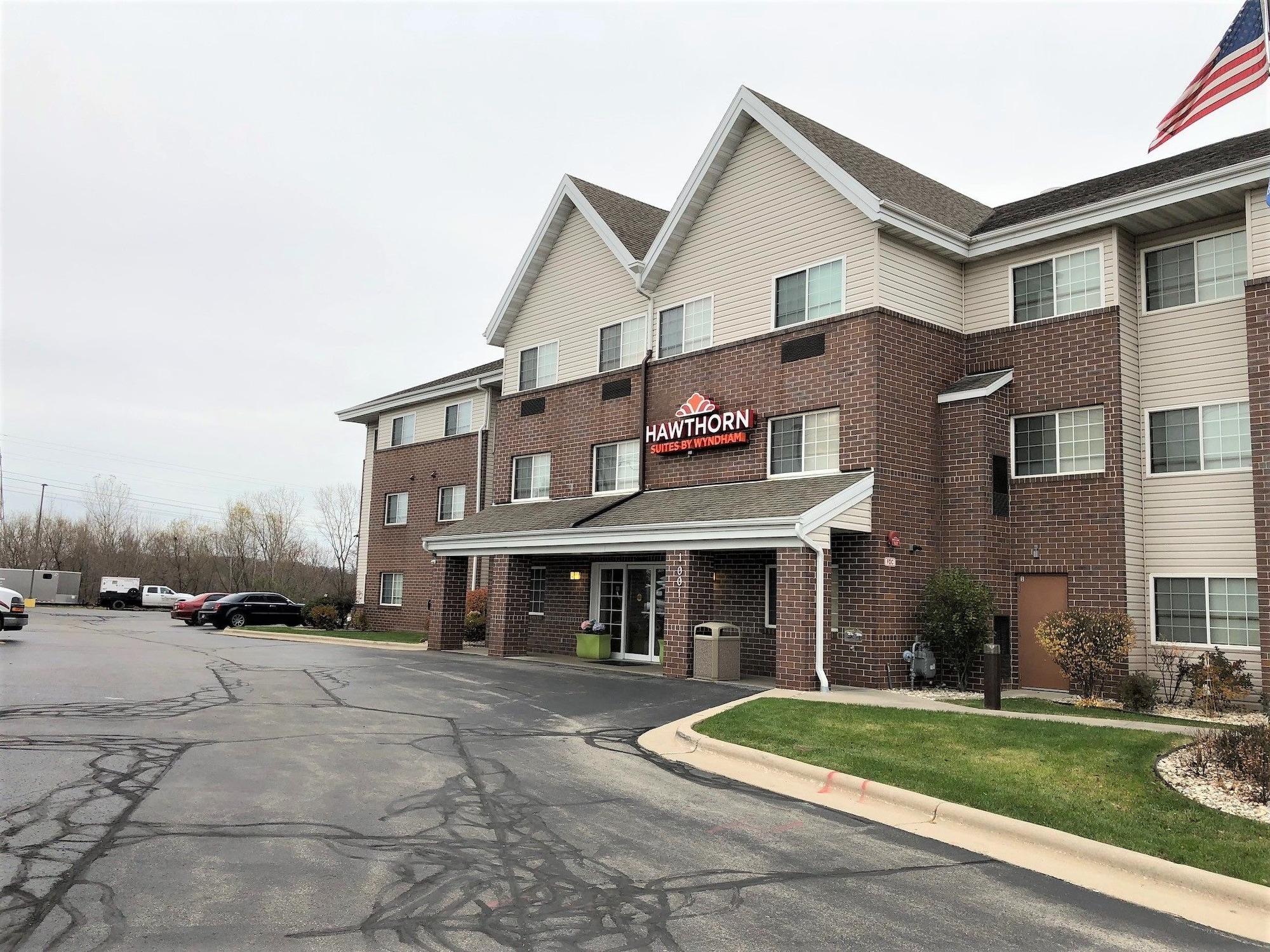 Hawthorn Extended Stay By Wyndham Milwaukee Airport Oak Creek Bagian luar foto